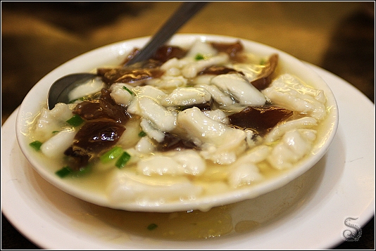 天福樓糟溜魚片 魚片新鮮,配料清淡整體不賴