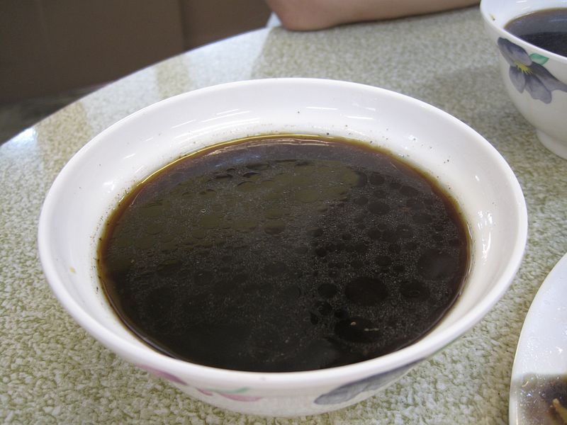 當歸下水湯(40),湯頭帶著中藥味..口感很濃郁,油膩些