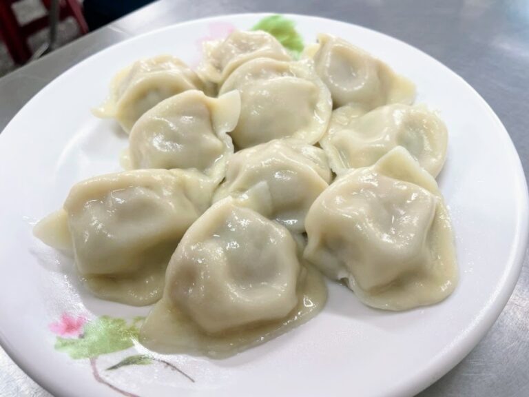 復興餃子館-飄香40年！在地人從小吃到大的韭黃手工水餃-高雄苓雅區-四維行政中心美食