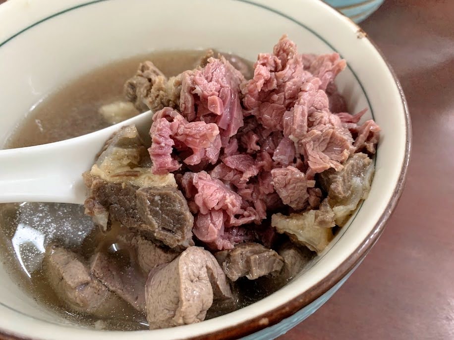 台南-阿牛仔牛肉湯-善化店-肉燥飯吃到飽+免費加湯