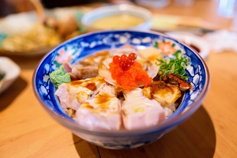 碰心蘿蔔-大立商圈平價日式料理-握壽司/生魚片/排骨炒飯-高雄前金區美食