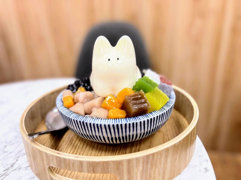 覓糖Mitang苓雅四維店｜高雄冰品推薦-超萌奶凍兔刨冰-IG必吃七彩手工粉粿-文化中心消暑首選