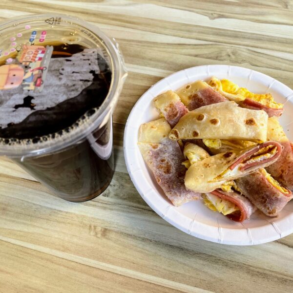 高雄前金區早餐｜早餐小吧台，只開平日！漢神本館上班族的隱藏版美食